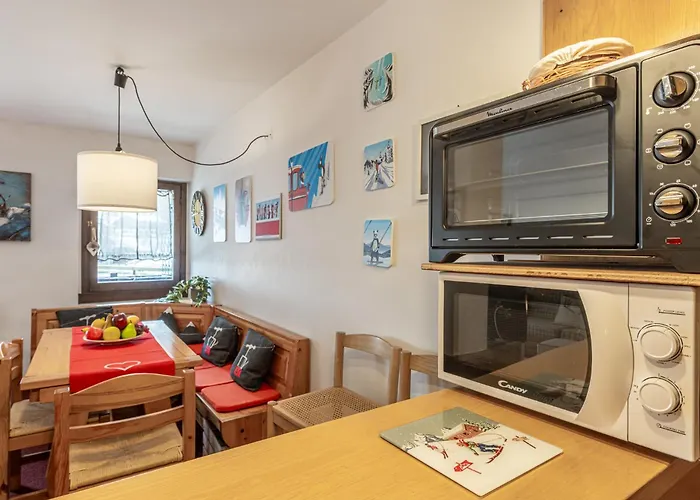 Cervinia Escape With Plateau Rosa View And Garage Апартаменти